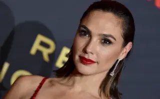 Gal Gadot en la premiere mundial de Red Notice.