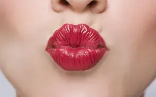 5 labiales increíbles para celebrar el Día del beso.