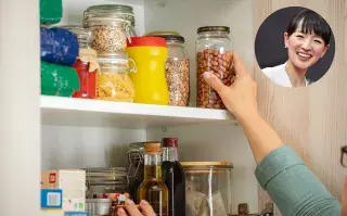 4 consejos de Marie Kondo para ordenar la alacena Cómo ordenar las alacenas según Marie Kondo.