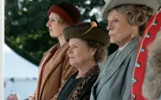 Downton Abbey 3: trama, nuevos actores y fecha de estreno "Downton Abbey" se hizo muy famosa gracias al gran éxito que tuvo en Gran Bretaña y Estados Unidos, más precisamente debido a su emisión en 2010
