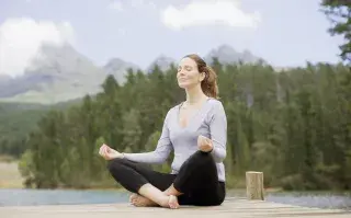 Día de la Meditación: estos son algunos de sus beneficios que pueden cambiarte la vida Los numerosos beneficios de la meditación.