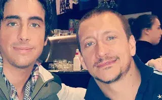 el actor reveló un detalle que decidió realizar arriba del escenario para homenajear a su hermano, Santiago, que falleció  a los 27 años, más precisamente el 16 de diciembre de 2016.