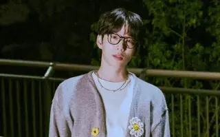 Kwon Jung Yeol es un cantante conocido como 10CM.