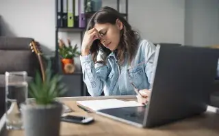 Dencansá antes de renunciar: claves para evitar el burnout.