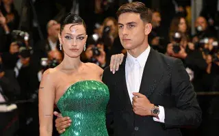 Paulo Dybala: qué dice el impactante tatuaje que se hizo en honor a Oriana Sabatini Oriana Sabatini y Paulo Dybala en el Festival de Cannes 2024.
