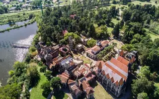 Campanópolis, una aldea medieval inspirada en el sur de Italia.