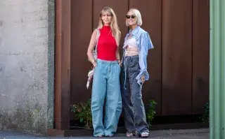 Mujeres invitada a un desfile de la semana de moda en Copenhagen.