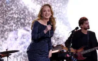 Adele anunció que se retira de los escenarios: "Los extrañaré terriblemente" Foto de Adele durante su concierto en Múnich.