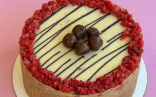 Frandelitte: La estrella de Candelitte combina sablée, ganache bicolor y Franui en perfecto equilibrio