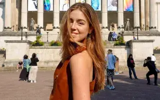 Foto de la princesa Alexia comenzando la universidad en Londres.