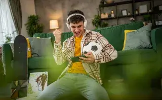 joven apostando online