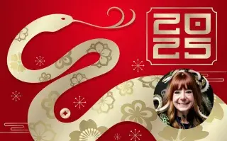 Arte con imagen de una serpiente, el año 2025 y la cara de Ludovica Squirru.