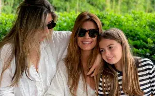 Foto de Juliana Awada y sus hijas.