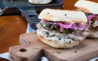 sándwich de vitel toné