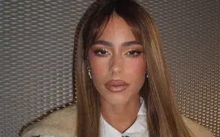 Tini Stoessel apostó por un look Old school glam y marcó tendencia