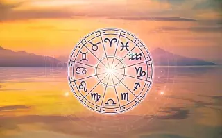 La rueda zodiacal, con los símbolos de los 12 signos astrales.