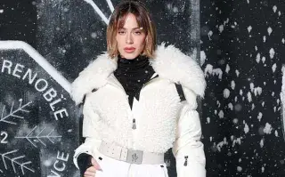 Tini Stoessel dijo presente en el desfile de Moncler con un look total white