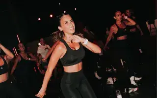 clase de power tramp con Antonela Roccuzzo.