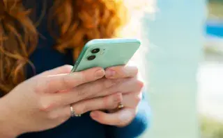 Mapa en Instagram: qué es y cómo desactivar tu ubicación de esta nueva función Foto de una mujer en Instagram.
