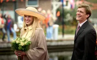 Las primeras imágenes de las hijas de Máxima Zorreguieta en la serie de Max Delfina Chaves y Tiziano Iachetti en la segunda temporada de Maxima.