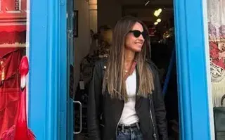 Pampita brilló con un jean que es tendencia