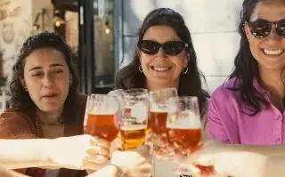 Dónde festejar el Día del Amigo 2025: más de 20 propuestas con promos, tapeo y brindis para celebrar Dónde festejar el Día del Amigo: 25 propuestas con promos para celebrar
