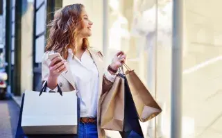 Liquidaciones de invierno 5 prendas básicas para aprovechar con descuentos