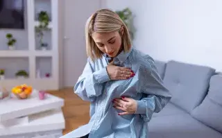 ¿Qué es la galactorrea y por qué puede ser una señal de alerta?