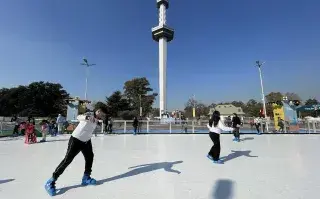 Vacaciones 2025: abrió el Parque de Invierno de Buenos Aires con pista de patinaje gratuita y actividades para todas las edades