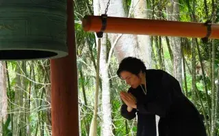 Ana María Hoko Pavone practica zazen desde hace más de doce años y cuenta en qué consiste esta práctica,
