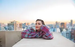 Celeste Cid, en una conversación profunda En una conversación profunda, contó cómo se vincula con su cuerpo, las redes, el bienestar, las etiquetas y su recorrido personal con la salud mental.