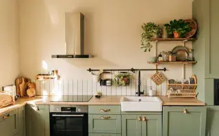 Los colores en la cocina pueden renovar tu espacio.