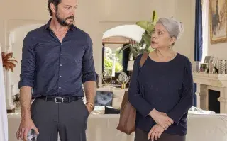 Dos tumbas: el thriller español de Netflix que arrasa en solo 3 episodios Foto de Dos tumbas en Netflix.