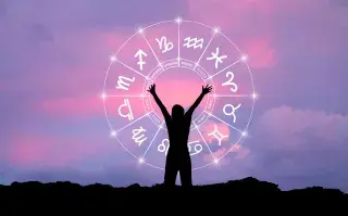 Portal 9.9: qué significa su energía y qué ritual podés hacer para aprovecharlo Este 9 de septiembre se abre el portal 999, una ventana cósmica para cerrar ciclos, soltar lo que ya no sirve y atraer nuevas oportunidades con energía y claridad.