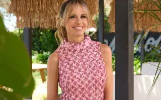 Desvestida: la  moda pasó de moda, la serie documental conducida por Mariana Fabbiani que se sumerge en la industria de la moda para analizarla desde diferentes aspectos que la atraviesan.