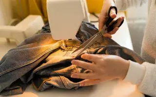Cómo acortar el tiro de un pantalón (sin gastar ni esperar a la modista) Cómo acortar el tiro de un pantalón (sin gastar ni esperar a la modista)