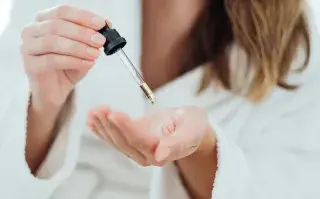 El skin oiling no es solo una moda: es un regreso consciente a lo esencial