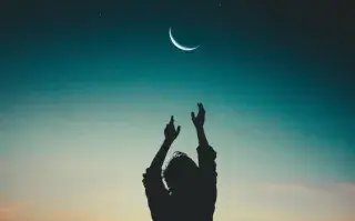 Luna nueva de diciembre: rituales simples para cerrar ciclos sin caer en el exceso espiritual.