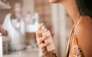 Neo-gourmand: los perfumes dulces que no empalagan y son la gran tendencia de 2026 Neo-gourmand: los perfumes dulces que no empalagan y son la gran tendencia de 2026