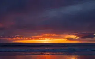 Pehuen-Có, un pueblo costero de la provincia de Buenos Aires, se perfila como la opción perfecta para quienes buscan relajarse de verdad frente al mar.