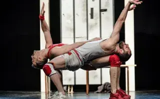 Escena de "Un poyo rojo"