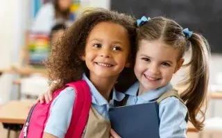 Vuelta a clases: shopping de útiles escolares y mochilas a buen precio