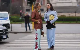 A tres días del inicio de la Milan Fashion Week, las calles funcionan como una pasarela paralela que adelanta las claves del próximo invierno. Estas son las tendencias que ya se imponen.