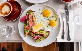 5 desayunos que recomiendan nutricionistas para tener más energía