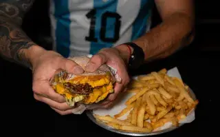 Mundial 2026: cómo cambian nuestros hábitos alimentarios cuando juega la Selección BURGER-JOINT-mundial.png