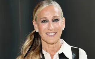 Siempre deslumbrando: el accesorio estrella de Sarah Jessica Parker en la noche de Roma El nuevo look de Sarah Jessica Parker esconde un accesorio muy querido por Carrie Bradshaw.