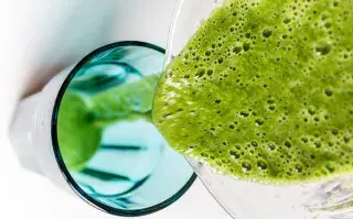 agua con clorofila