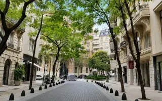 Estos son los rincones de Buenos Aires donde te vas a sentir una parisina calle arroyo