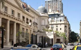 Estos son los rincones de Buenos Aires donde te vas a sentir una parisina Avenida-Alvear