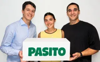 Caminar y sumar puntos: cómo funciona la app Pasito, que permite canjear pasos por productos La app Pasito fue desarrollada por el emprendedor Santiago Schamberger junto a su hermano Lisandro y su pareja Renata.
